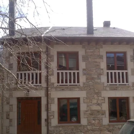 Casa Rustica Cesar Lubian