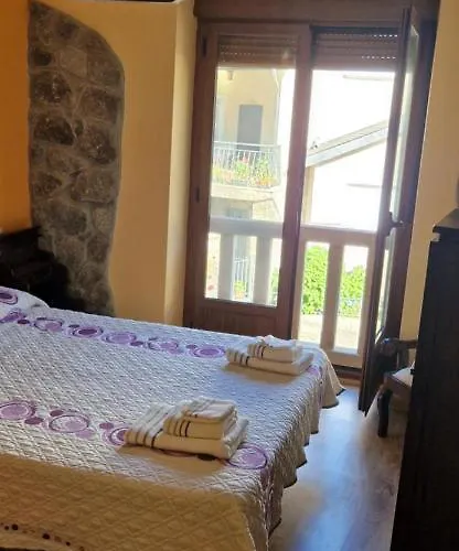 Casa Rustica Cesar Сasa de vacaciones Lubián